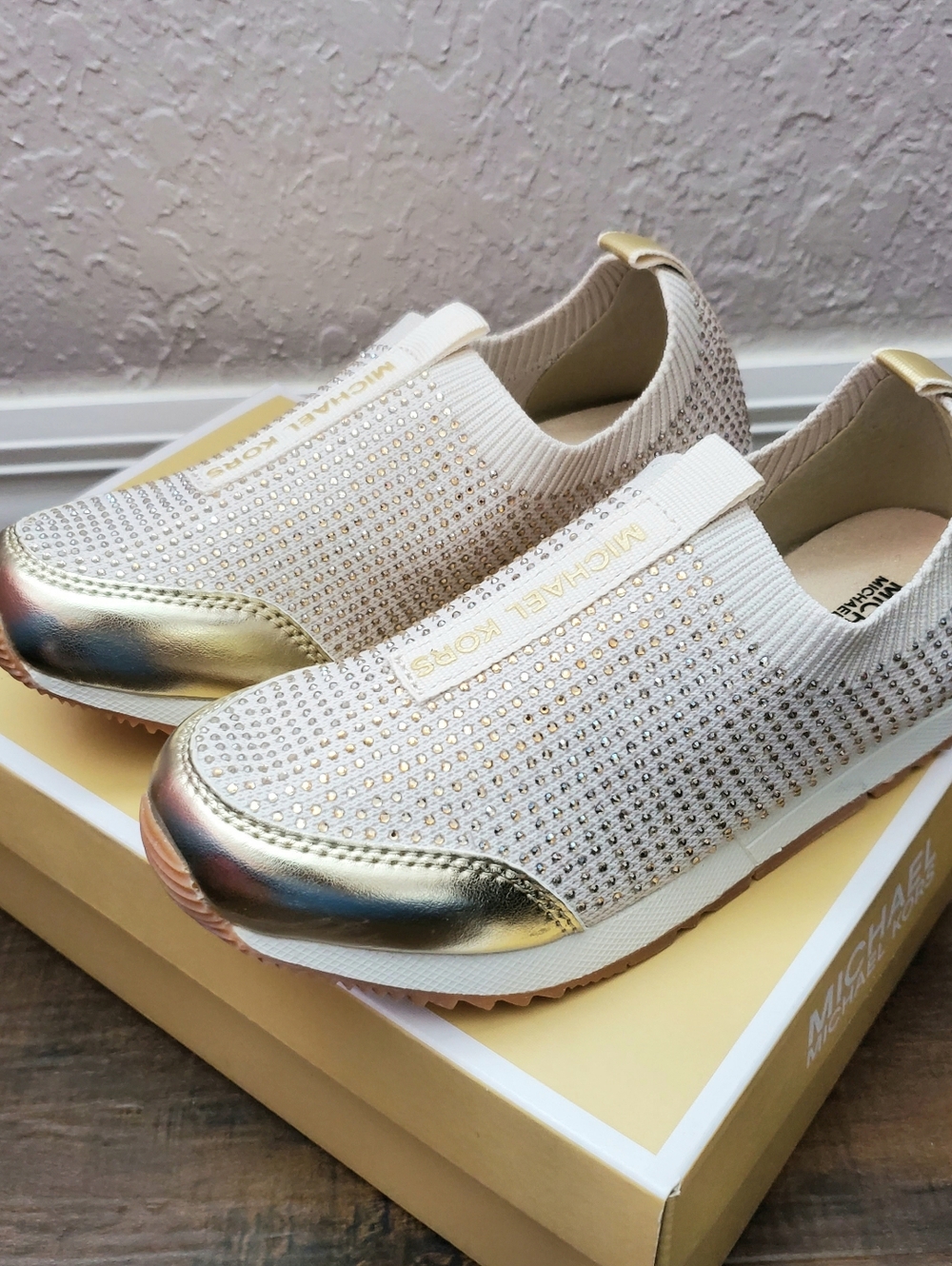 Michael Kors Kids Allie Sock Knit Slip-On Sneakers with Gold Crytal Accents Sz 1